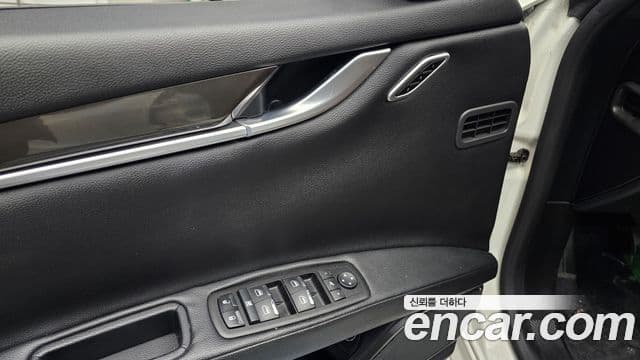 Maserati 기블리 3세대, 2014 16