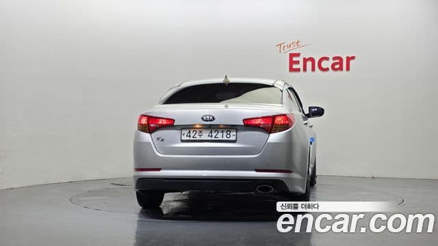 Kia K5 LPI Deluxe, 2013 4