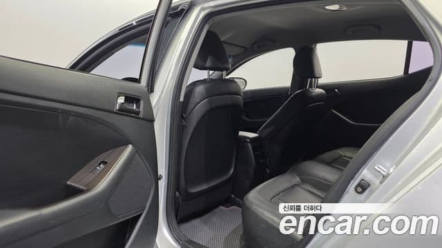 Kia K5 LPI Deluxe, 2013 17