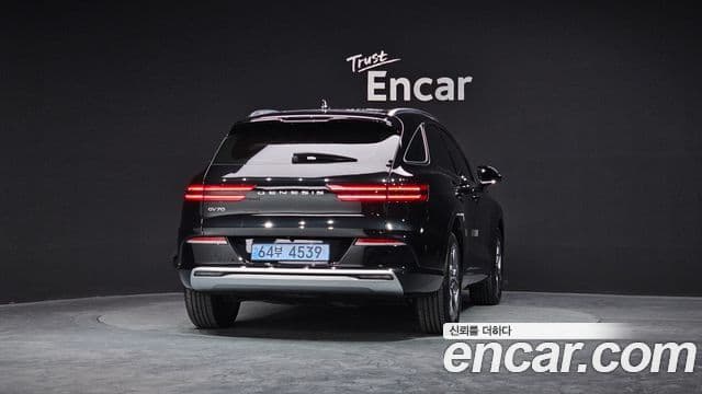 Genesis electrified GV70 e-AWD, 2022 4