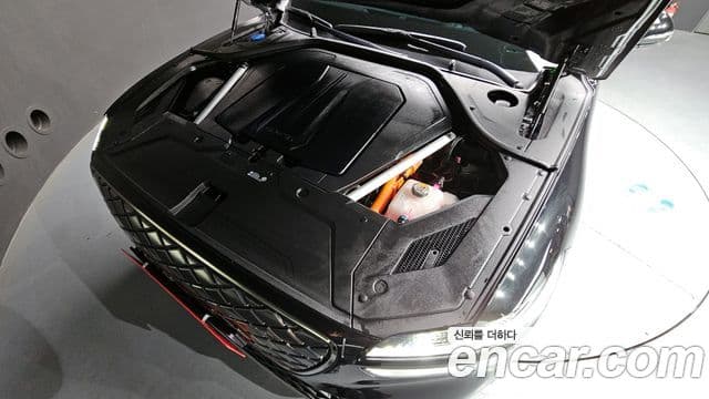 Genesis electrified GV70 e-AWD, 2022 6