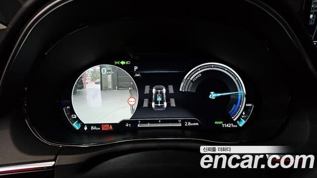 Genesis electrified GV70 e-AWD, 2022 8