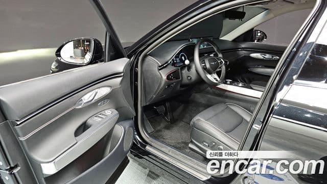 Genesis electrified GV70 e-AWD, 2022 10