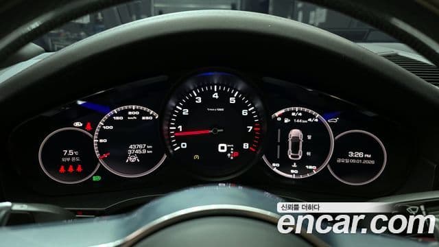 Porsche Cayenne (PO536) 3.0 купе, 2021 8