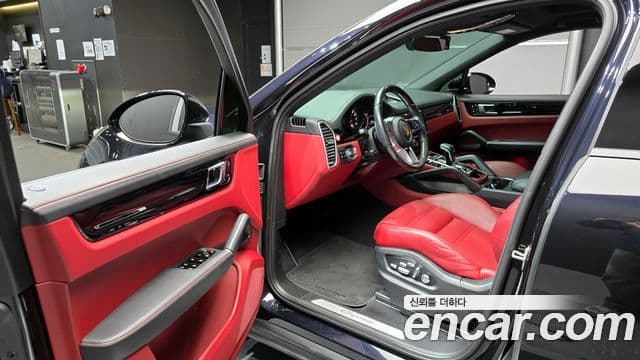 Porsche Cayenne (PO536) 3.0 купе, 2021 11