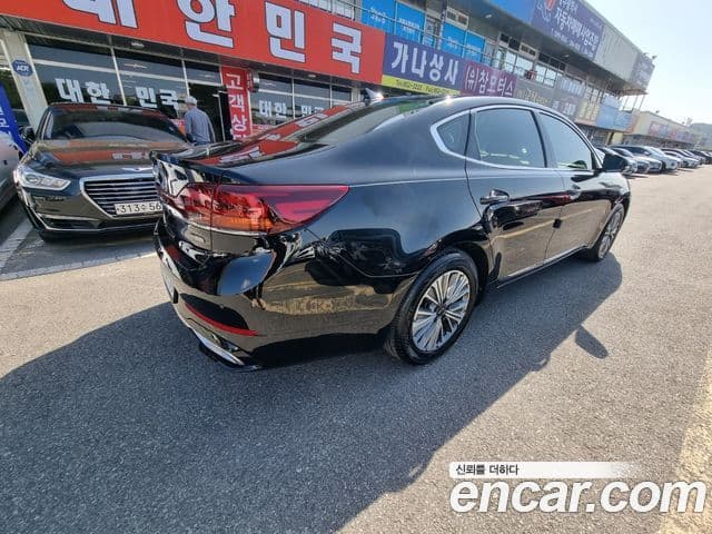 Kia K7 Premier гибрид Noblesse, 2020 2