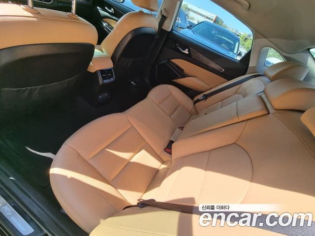 Kia K7 Premier гибрид Noblesse, 2020 10