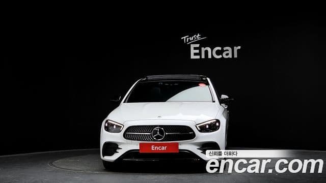 Mercedes-Benz E-класс W213 AMG Line, 2023 3