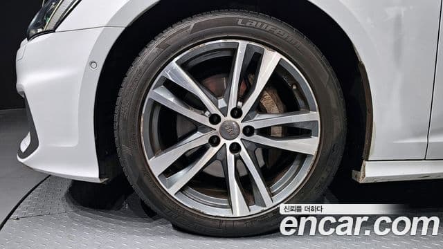 Audi A6 (C8) Premium, 2020 все фото