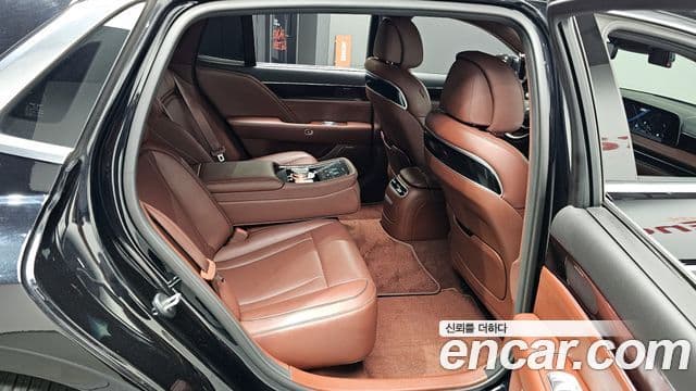 Genesis G90 (RS4) бензин 3.5 турбо AWD, 2022 12