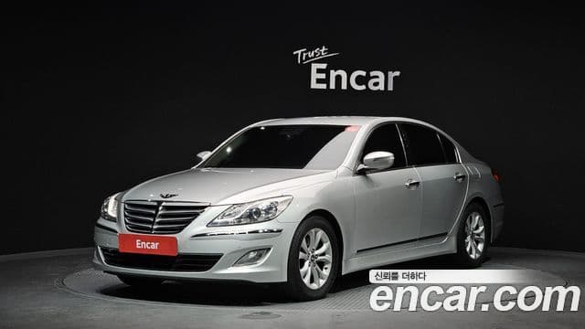 Hyundai Genesis Special, 2013 1