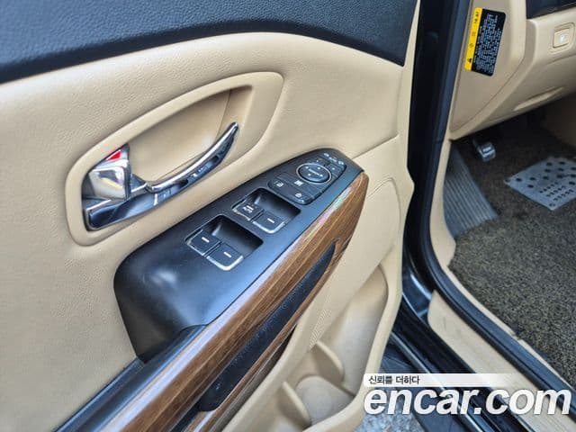 Kia All New Carnival Prestige, 2016 9