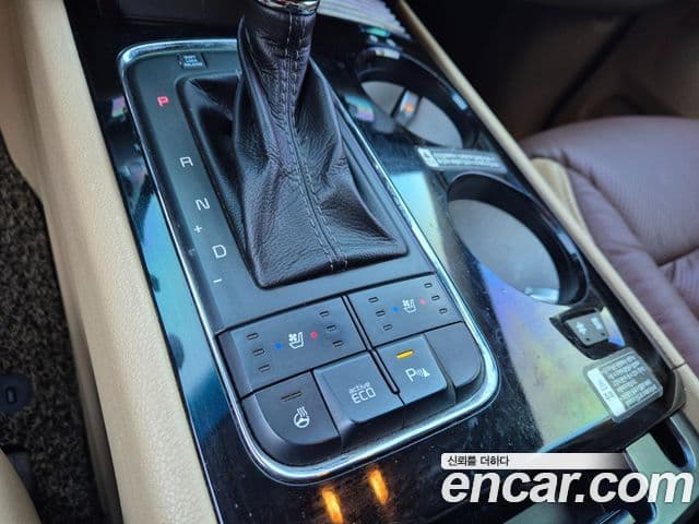 Kia All New Carnival Prestige, 2016 12