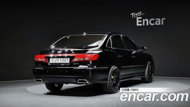 Hyundai The / новый Luxury Grandeur LPI Q270 Standard, 2011 2