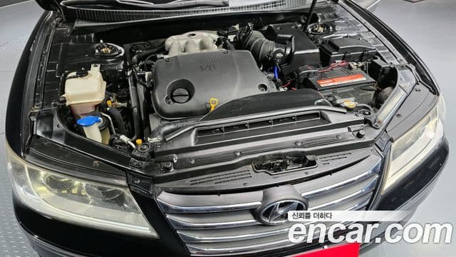 Hyundai The / новый Luxury Grandeur LPI Q270 Standard, 2011 6