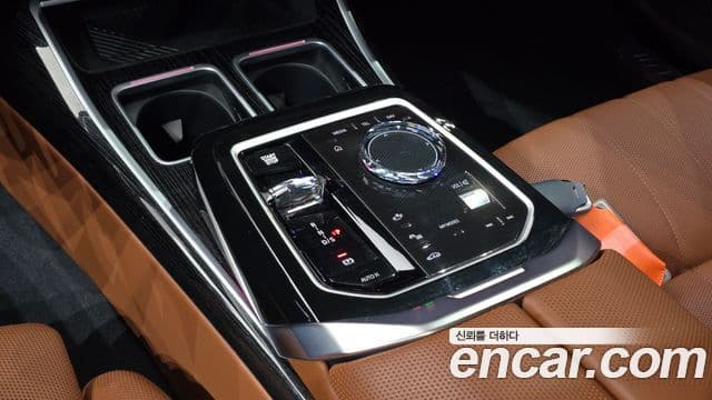 BMW 7시리즈 (G70) 740d xDrive M Sport, 2025 9