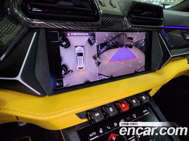 Lamborghini Urus 4.0 V8 SE, 2025 12