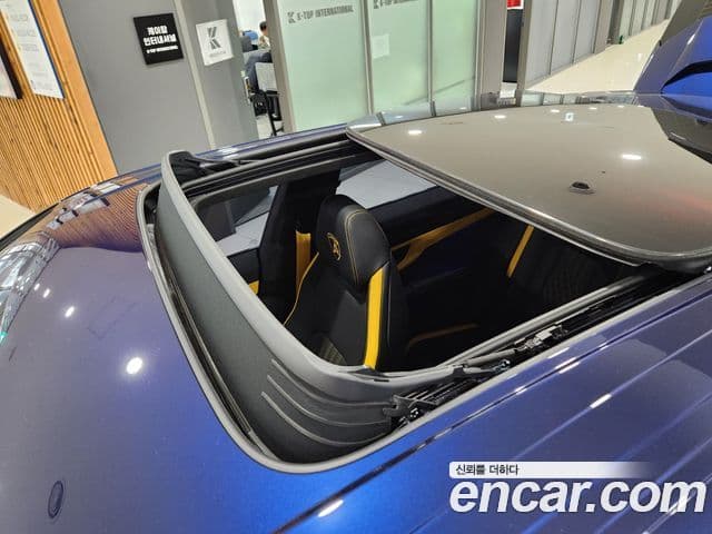 Lamborghini Urus 4.0 V8 SE, 2025 18