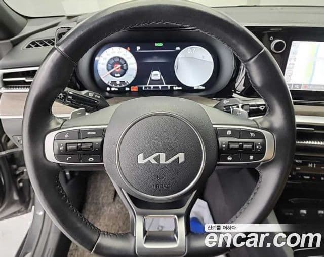Kia K5 3세대 Signature, 2022 9