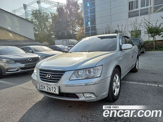 Hyundai NF Sonata 트랜스폼 Premier