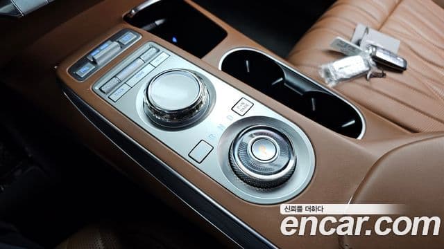 Genesis GV70, 2023 9