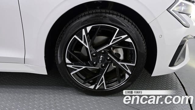 Kia The / новый New K5 3세대 Signature, 2024 все фото