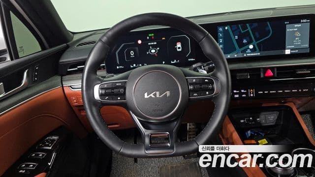 Kia The / новый New K5 3세대 Signature, 2024 13