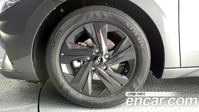 Hyundai Avante гибрид (CN7) Inspiration, 2022 все фото