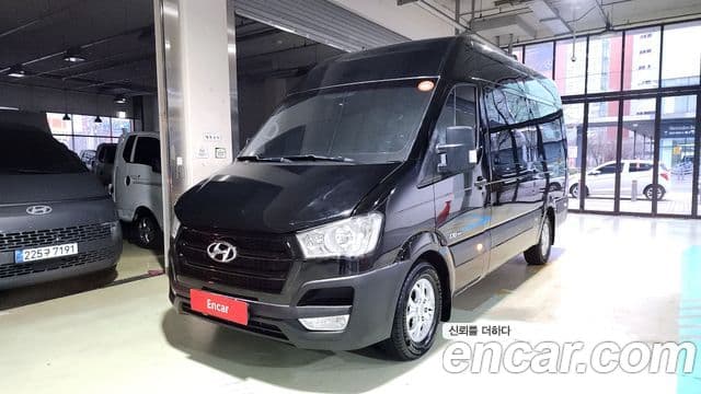 Hyundai 쏠라티 Deluxe, 2018 1