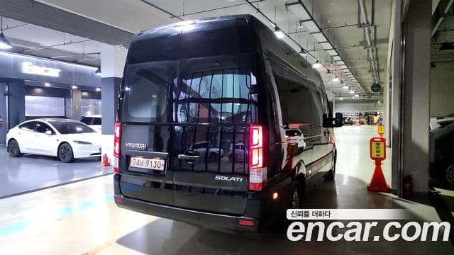 Hyundai 쏠라티 Deluxe, 2018 4