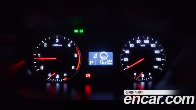 Hyundai 쏠라티 Deluxe, 2018 8