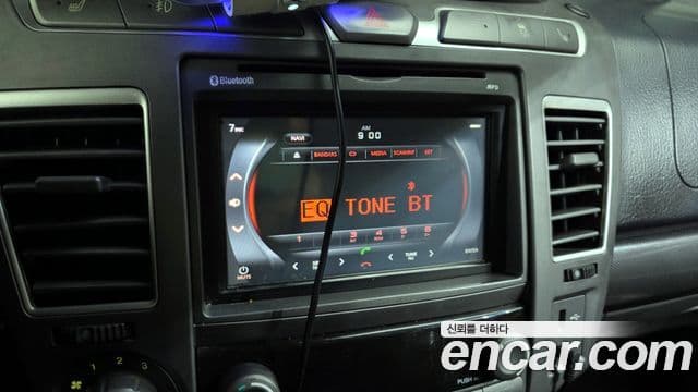 KG모빌리티(SsangYong) Korando 투리스모 2WD GT 9인승, 2014 16