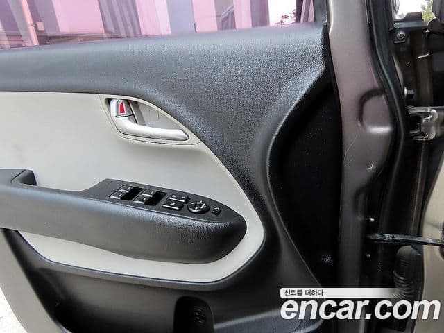 Kia Ray Deluxe, 2017 11