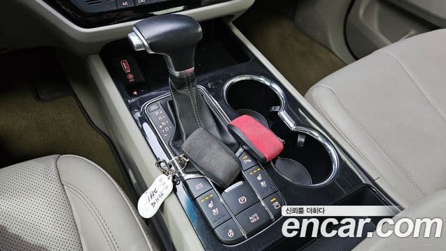 Kia The / новый New Carnival Special, 2019 9