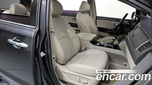 Kia The / новый New Carnival Special, 2019 10