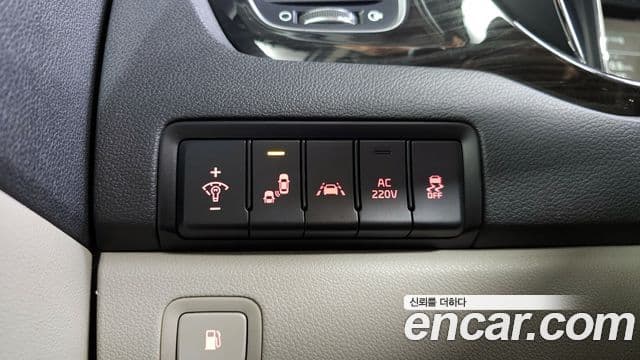 Kia The / новый New Carnival Special, 2019 14