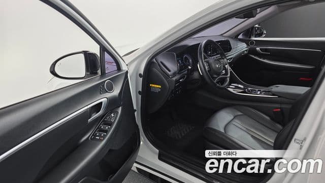 Hyundai Sonata (DN8) Premium Family, 2020 12