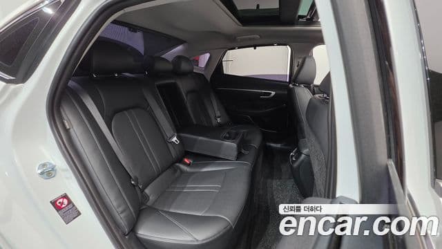 Hyundai Sonata (DN8) Premium Family, 2020 18