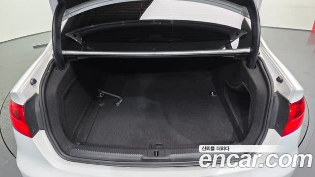 Audi New A4 B8, 2015 20