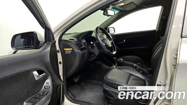 Kia All New Morning Luxury, 2014 11