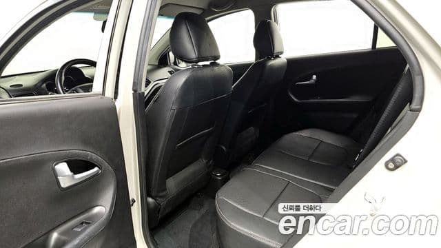 Kia All New Morning Luxury, 2014 12