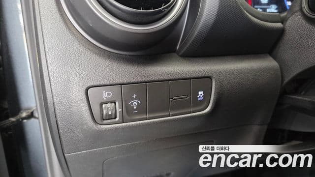 Hyundai Kona Modern, 2019 17