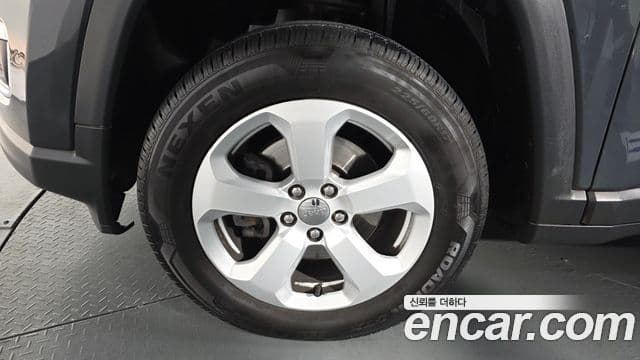 Jeep Compass 2세대 2.4 Limited AWD, 2018 все фото