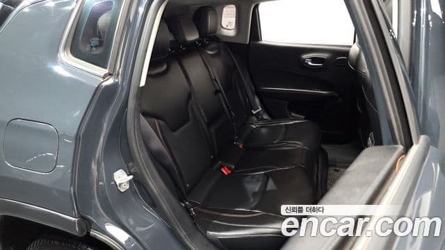 Jeep Compass 2세대 2.4 Limited AWD, 2018 11