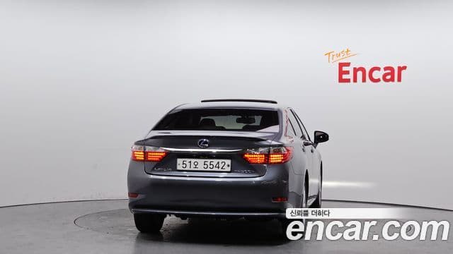 Lexus New ES300h XV60, 2014 4