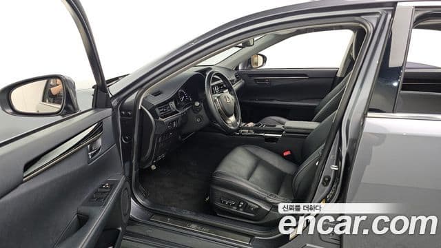 Lexus New ES300h XV60, 2014 10