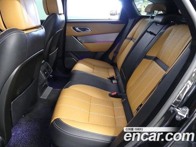 Land Rover Range Rover Velar 3.0 D300 R-Dynamic HSE, 2020 8