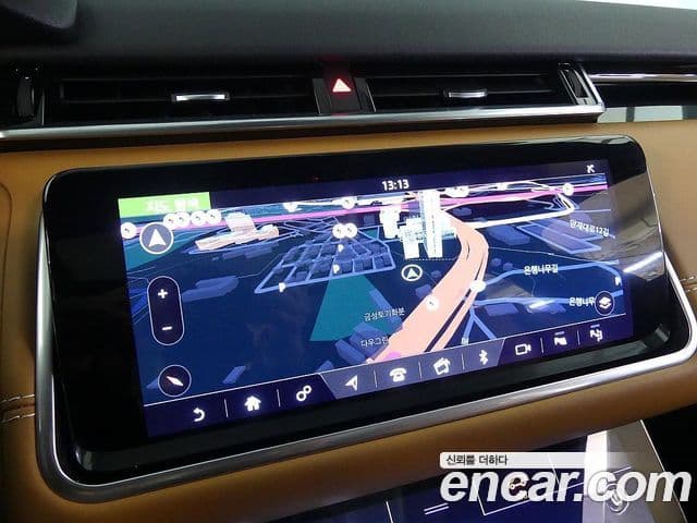 Land Rover Range Rover Velar 3.0 D300 R-Dynamic HSE, 2020 13