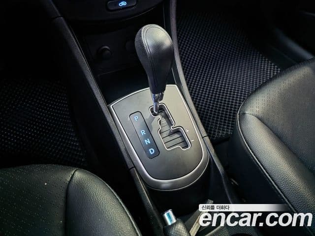 Hyundai Accent(новый кузов / новое поколение) 1.4 VVT Smart, 2014 9