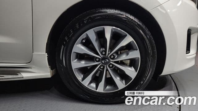 Kia All New Carnival Prestige, 2015 все фото